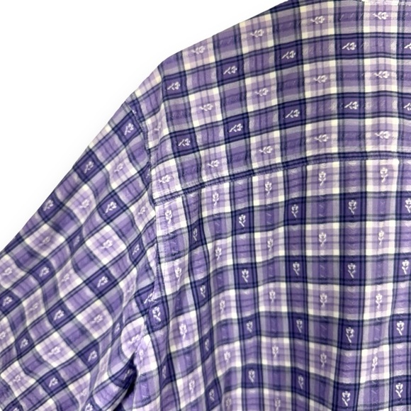 Looney Tunes Vintage Tweety Embroidered Button Up Top, Lilac Plaid, Size 26/28W - Picture 9 of 11